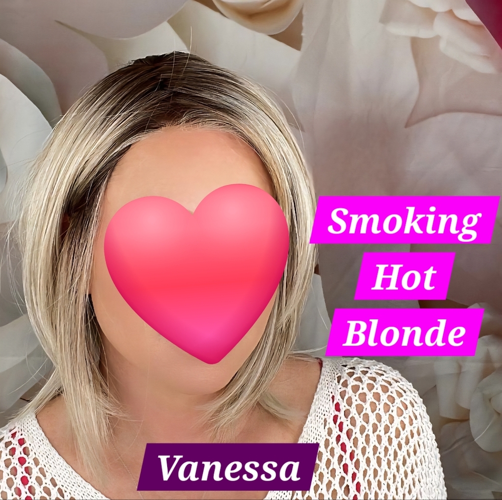 Wfew Blonde *Vanessa* Bob Style - Picture 2 of 10